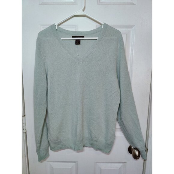 Tahari Sweaters - Tahari 2-Ply 100% Cashmere Light Green V-Neck Lightweight Pullover Sweater XL